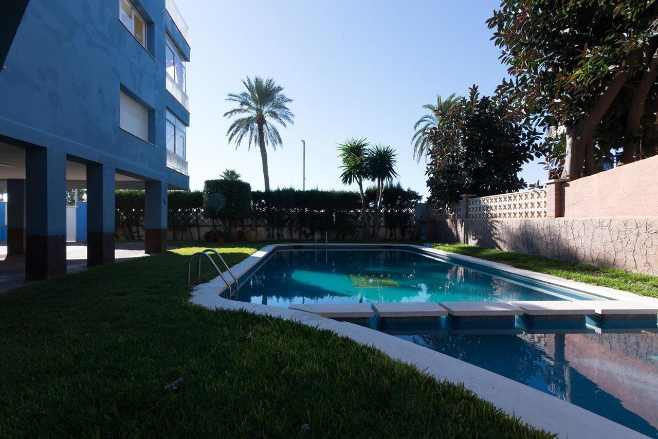 Apartamento En 1Era Linea Mar Con Terraza De 25M2 Castelldefels Buitenkant foto